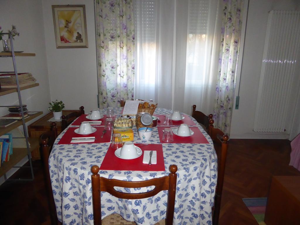 לינה וארוחת בוקר Residenza Carducci פאדובה מראה חיצוני תמונה