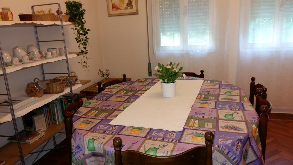 לינה וארוחת בוקר Residenza Carducci פאדובה מראה חיצוני תמונה